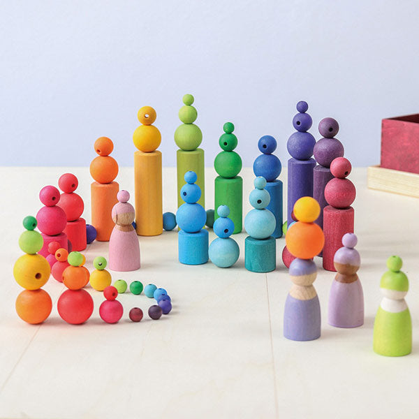 Grimm's | 60 houten kralen regenboog