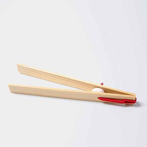 Grimm's wooden tweezers
