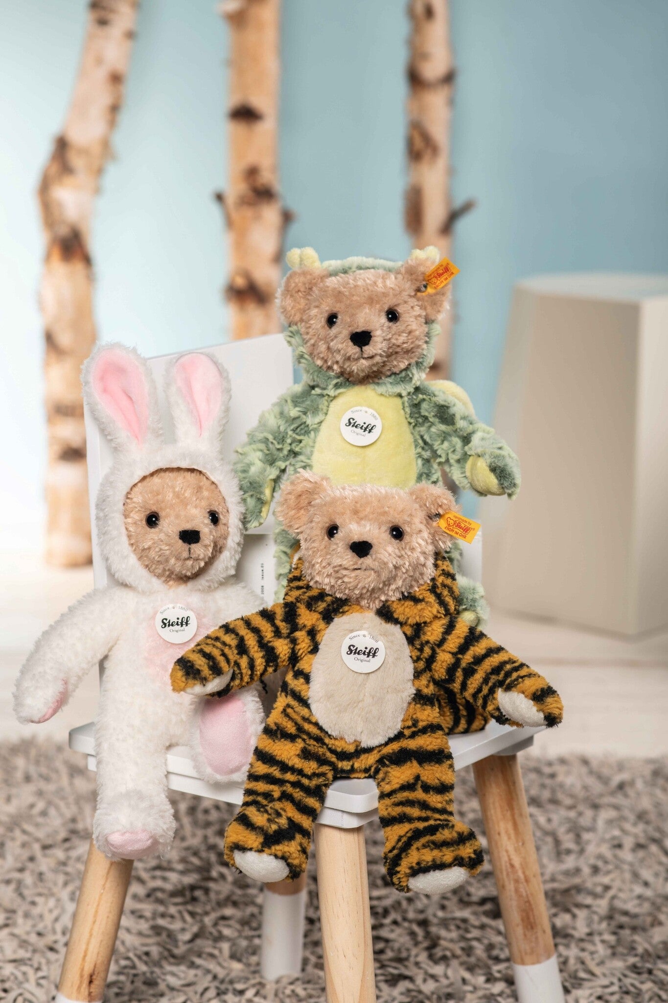 Steiff | Hoodie-Teddy Bear Dragon 27 cm Light Green