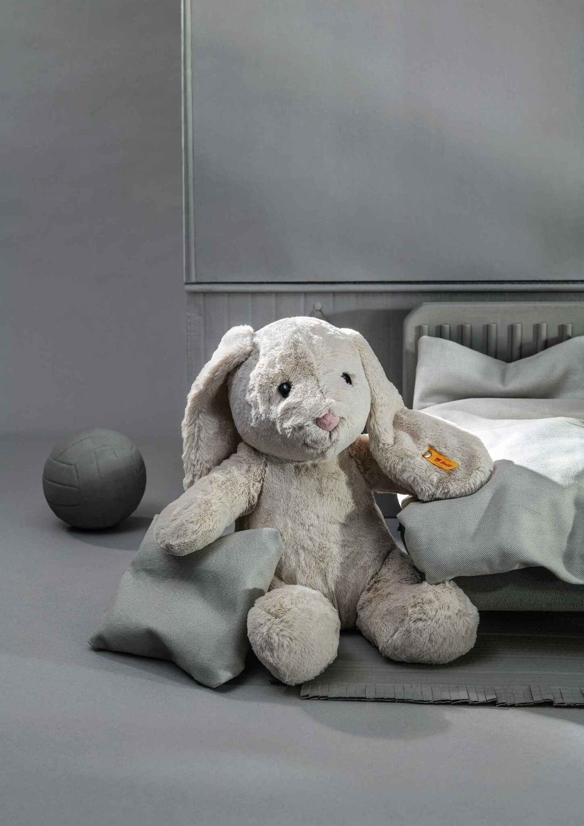Steiff | Hoppie Rabbit 28cm Light Grey