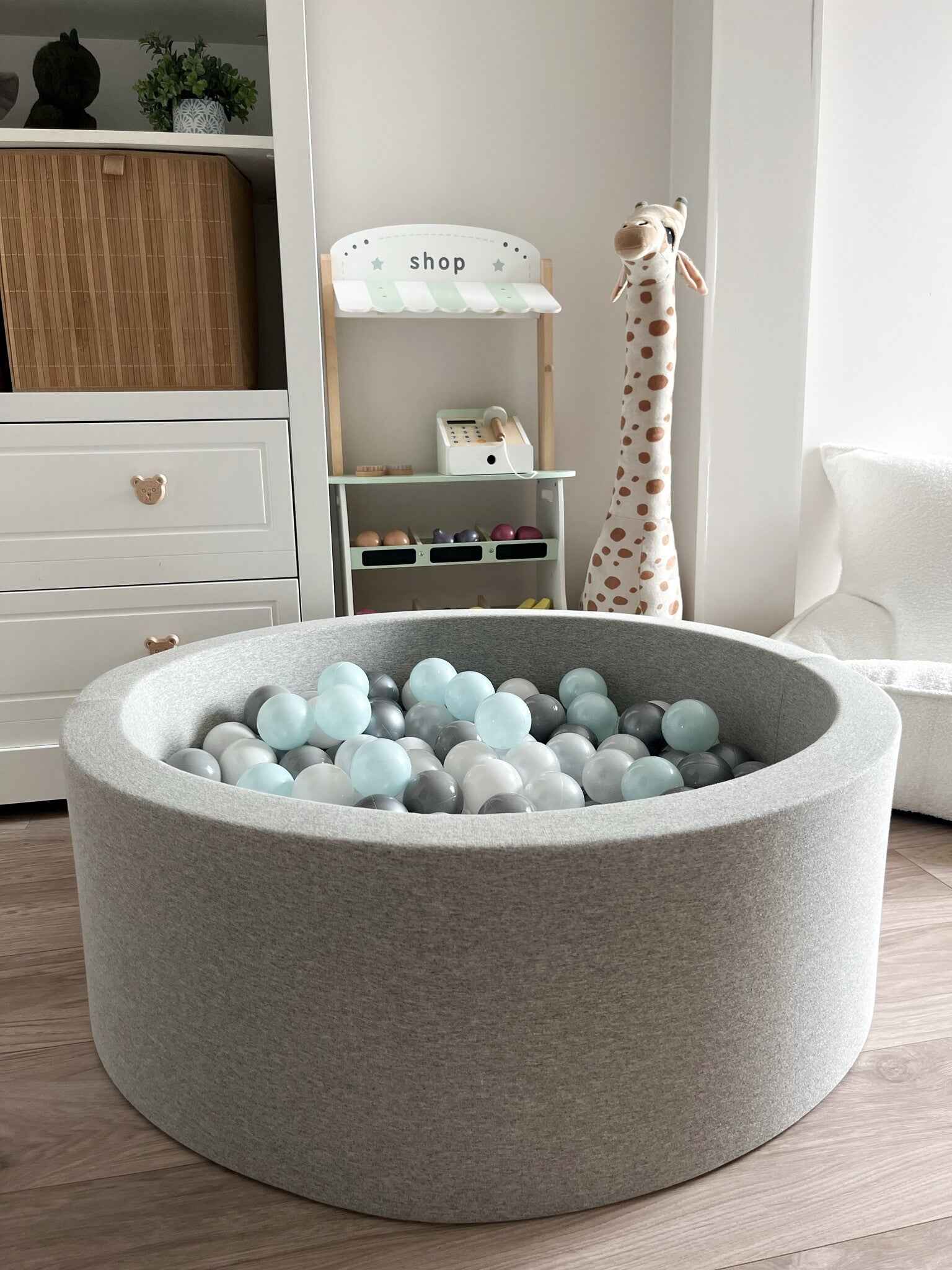 Moje | Ballenbad Cotton - Light Grey 90x30 cm + Ballen