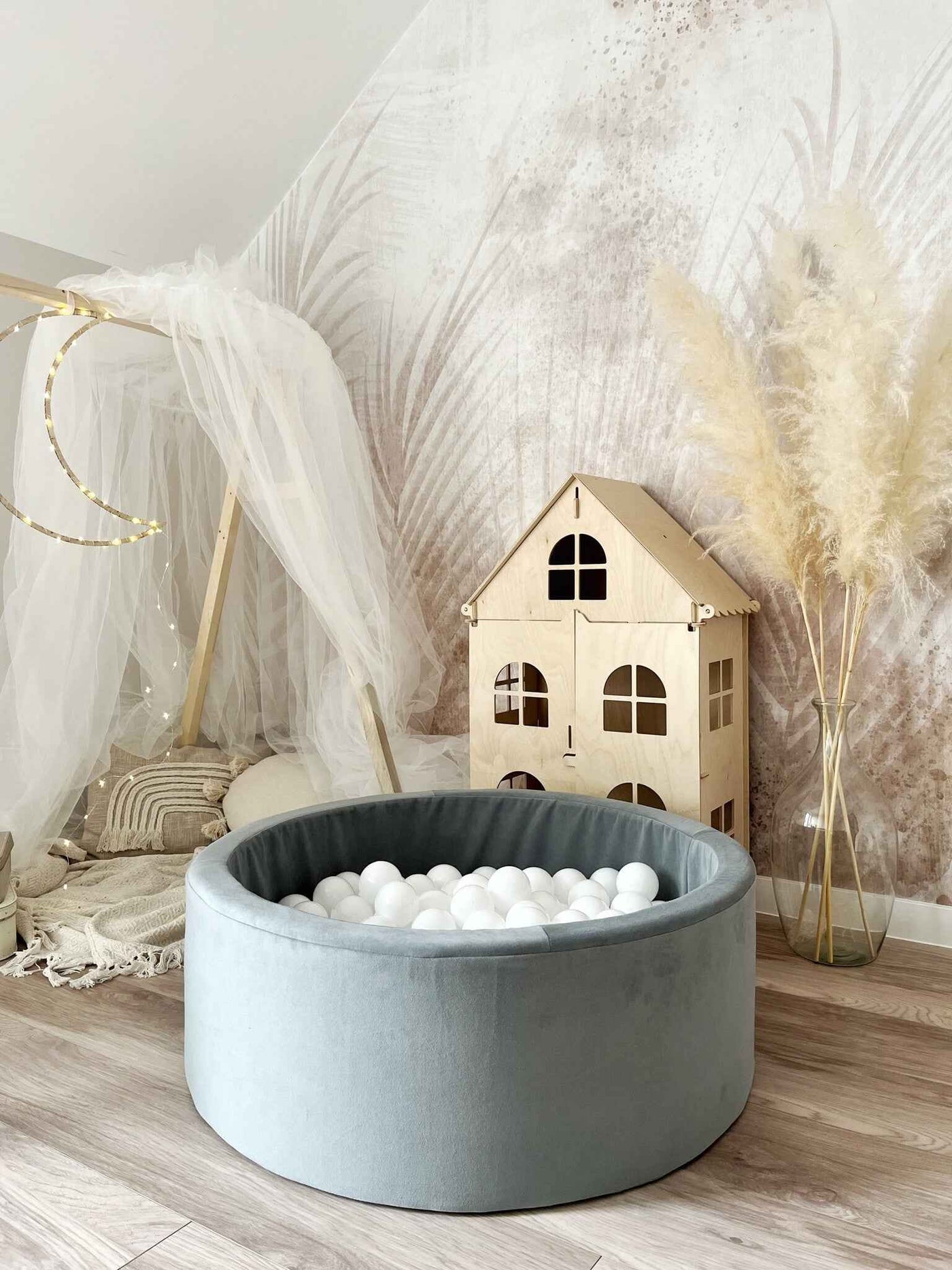 Moje | Velvet Bubble Bath - Grey 90x30 cm + Balls