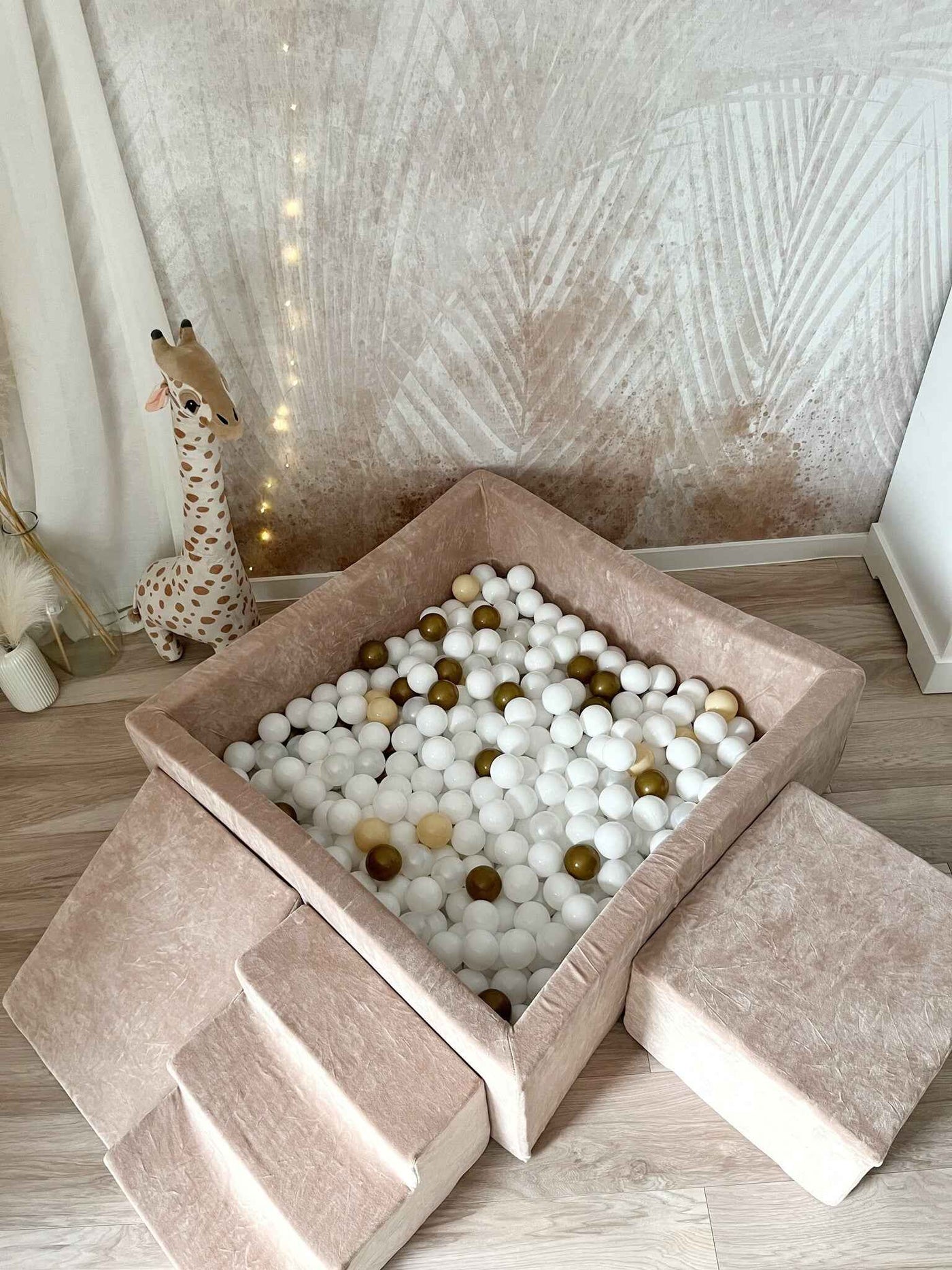 Moje | 3 Elementen + Ballenbad - Soft Velvet Dark Beige 106x106x40 cm + 400 Ballen