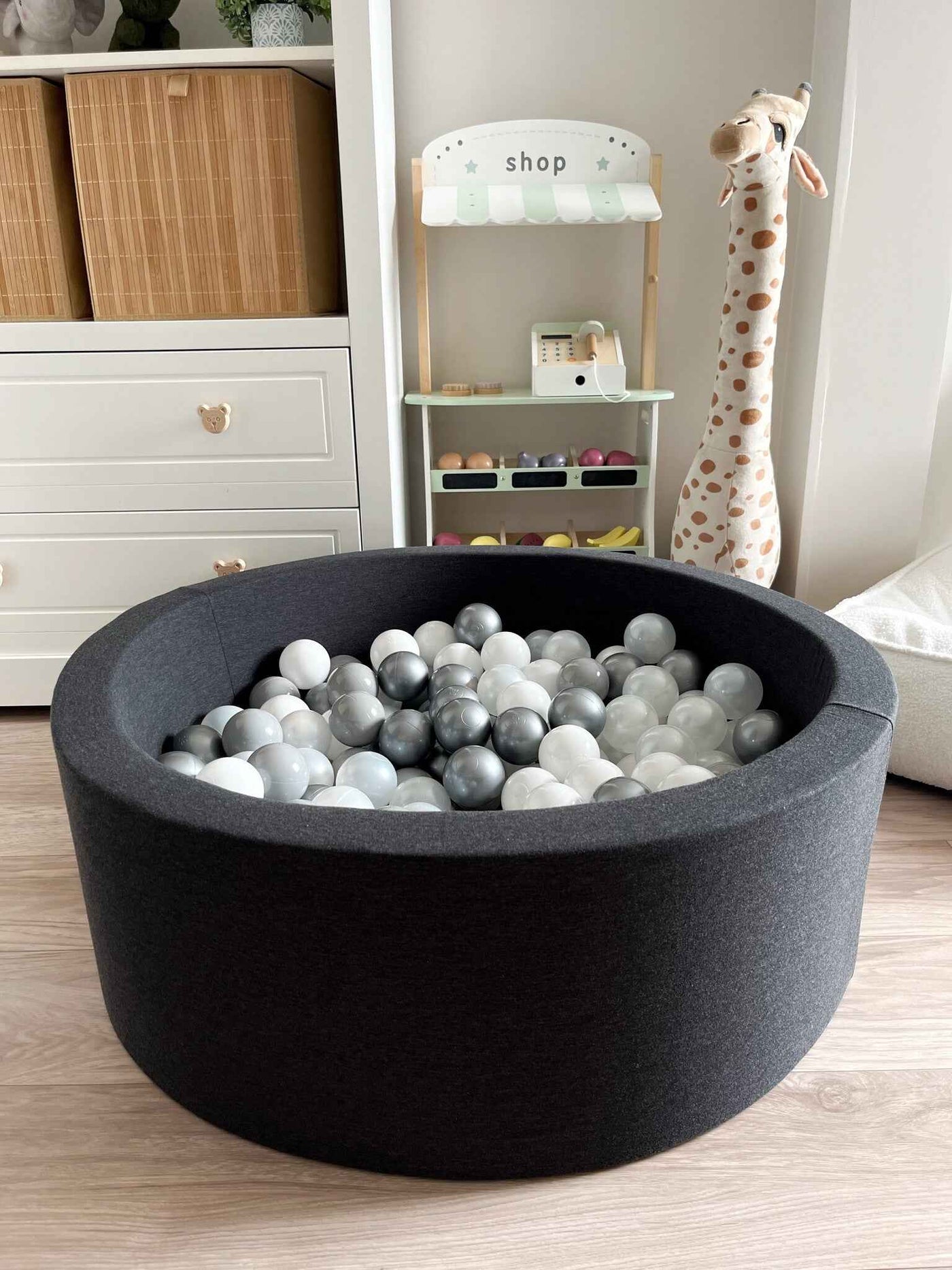 Moje | Cotton Bubble Bath - Graphite 90x30 cm + Bath Balls