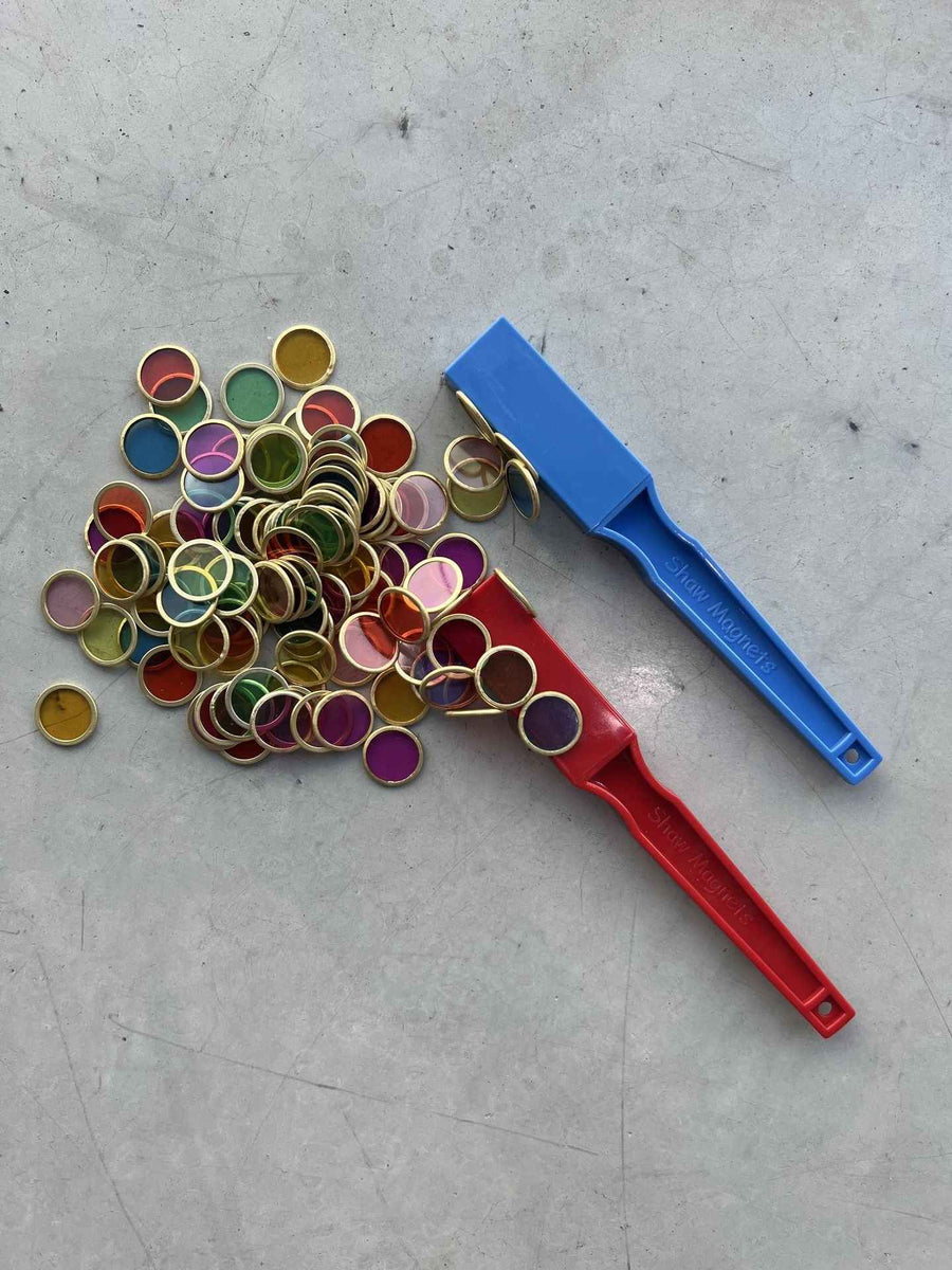 Shaw Magnets | Magnetic Wands x2 & 100 Mag Chips Blue/Red
