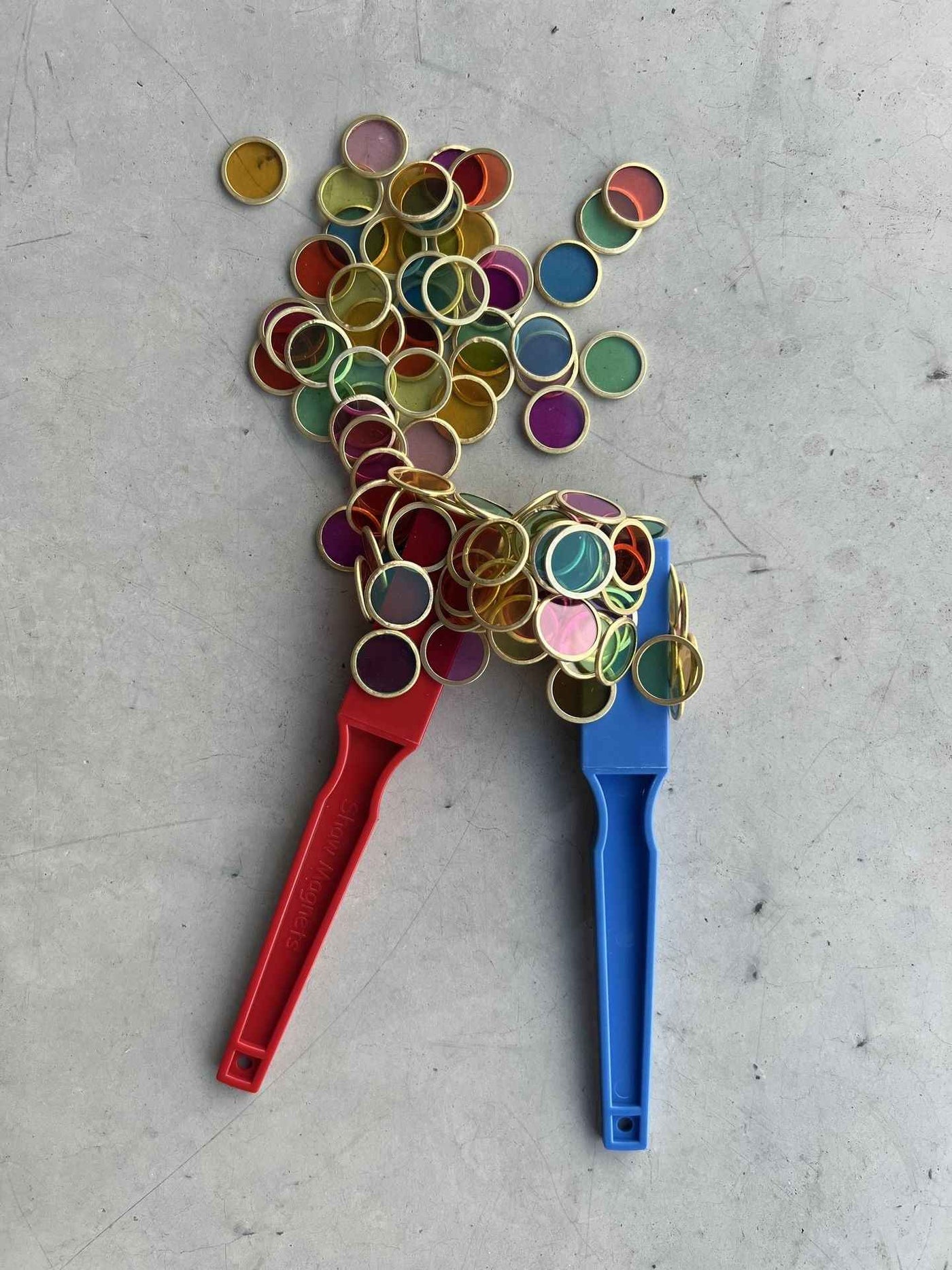 Shaw Magnets | Magnetic Wands x2 & 100 Mag Chips Blauw/Rood