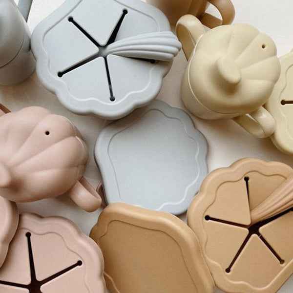 Konges Slojd baby dinnerware shell - Topanga Beach