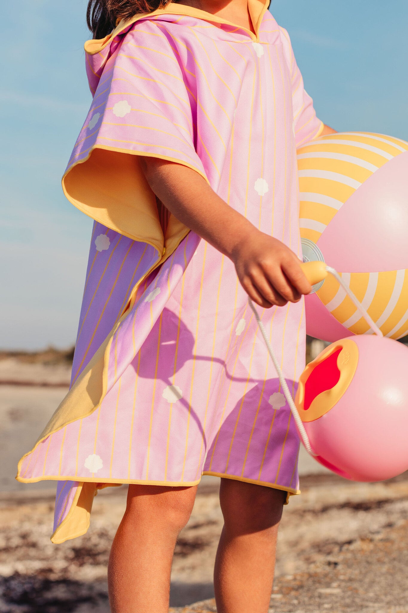Quut | Poncho Banana Pink