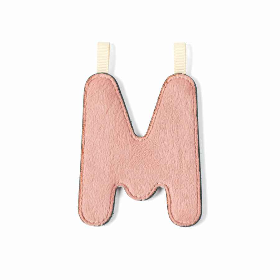 Lilliputiens | Letter M in Reversible Phosphorescent Material