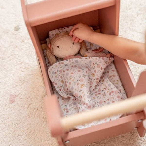 Little Dutch houten poppenwagen