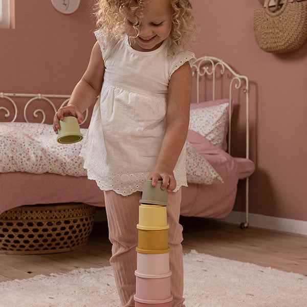 Little Dutch Pink Stacking Cups