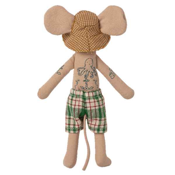 Maileg dad mouse in beach cabin