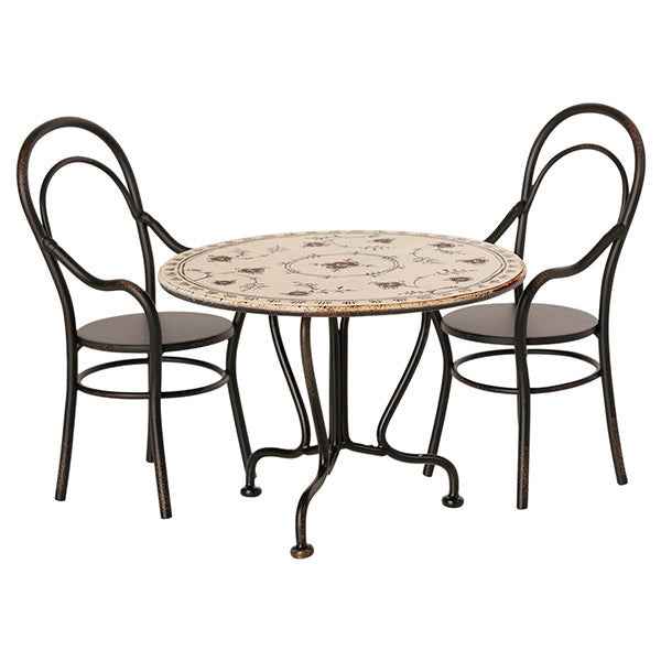 Maileg Vintage table and chairs