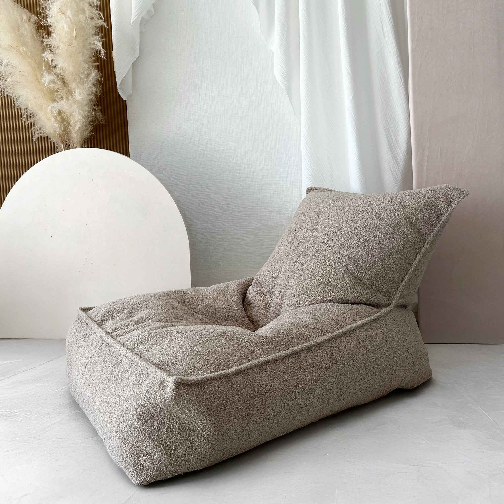 Moje | Beige Boucle Beanbag