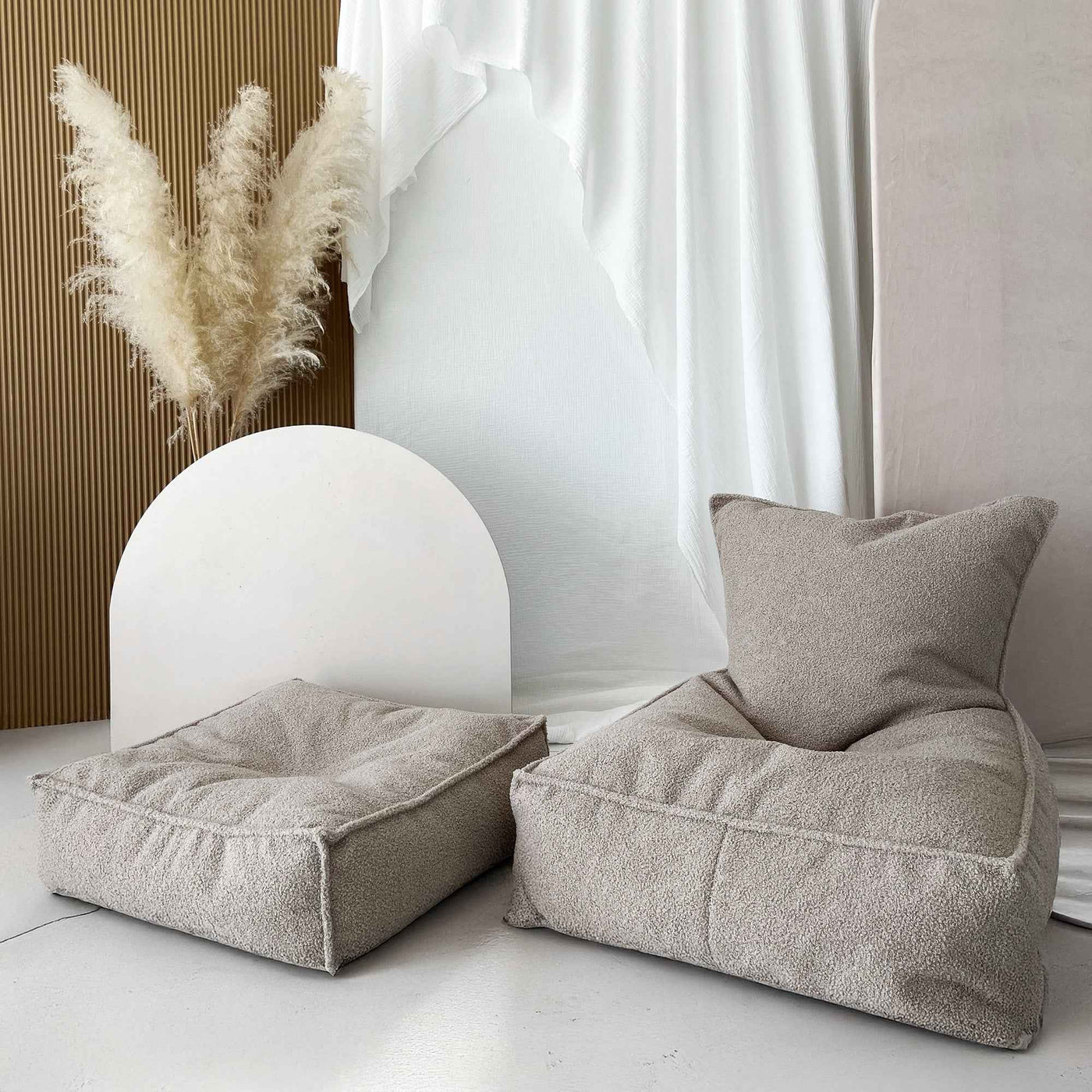 Moje | BouclÃ© Ottoman Beige