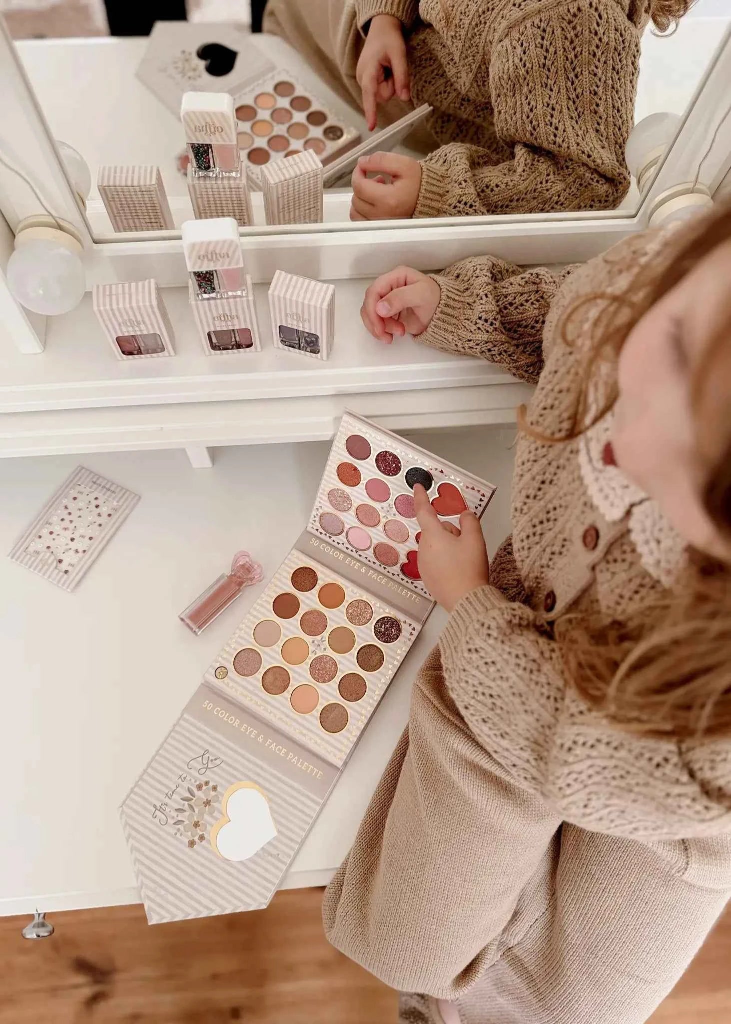 Mrs Ertha | Mon ChÃ©rie Mijn Eerste Make-up Multicolor