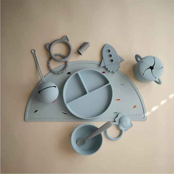 Mushie siliconen bord met zuignap Powder Blue