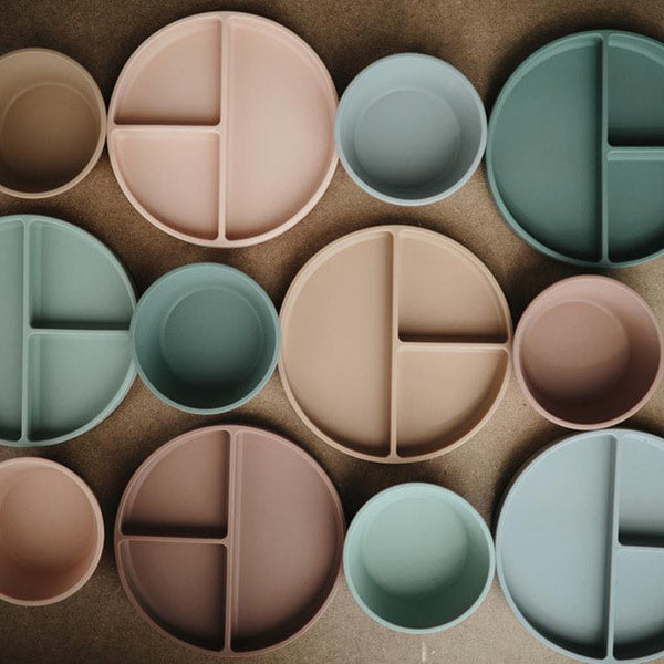 Mushie siliconen bord met zuignap Cloudy Mauve