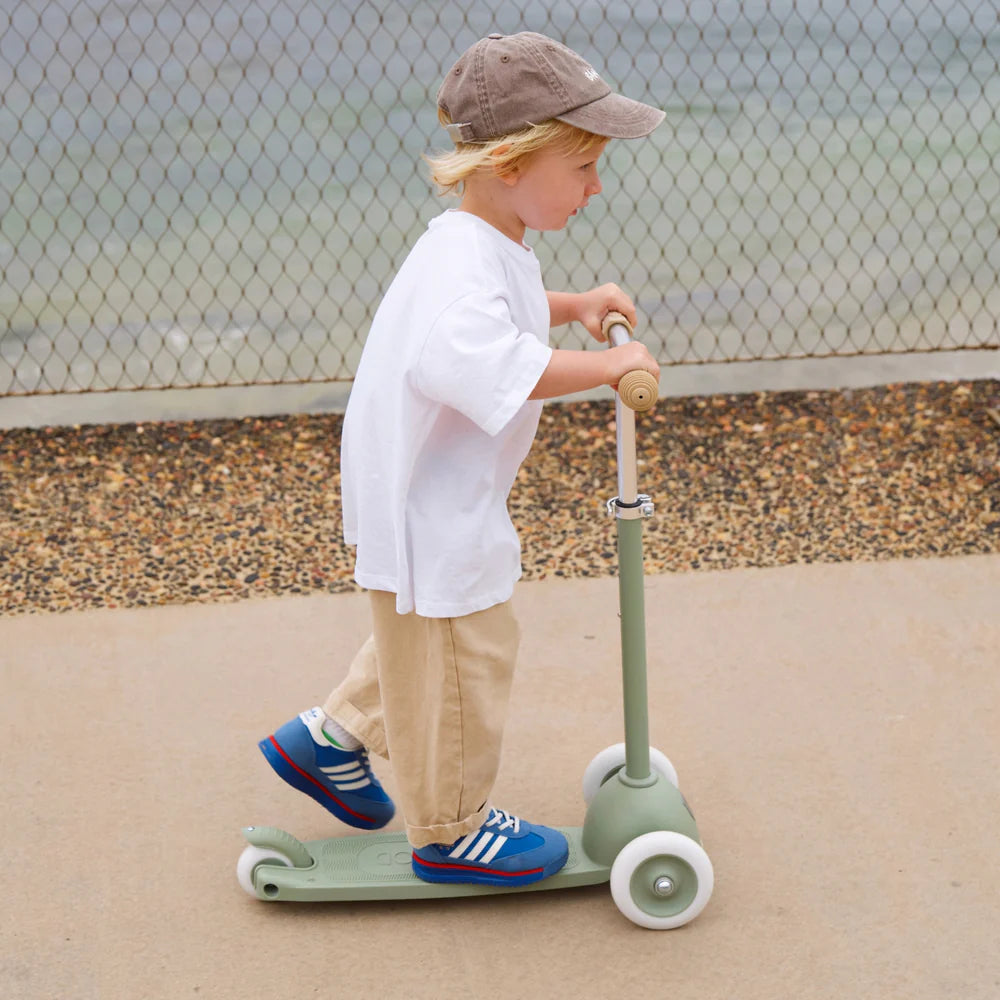 Banwood | Step Eco Scooter Olive