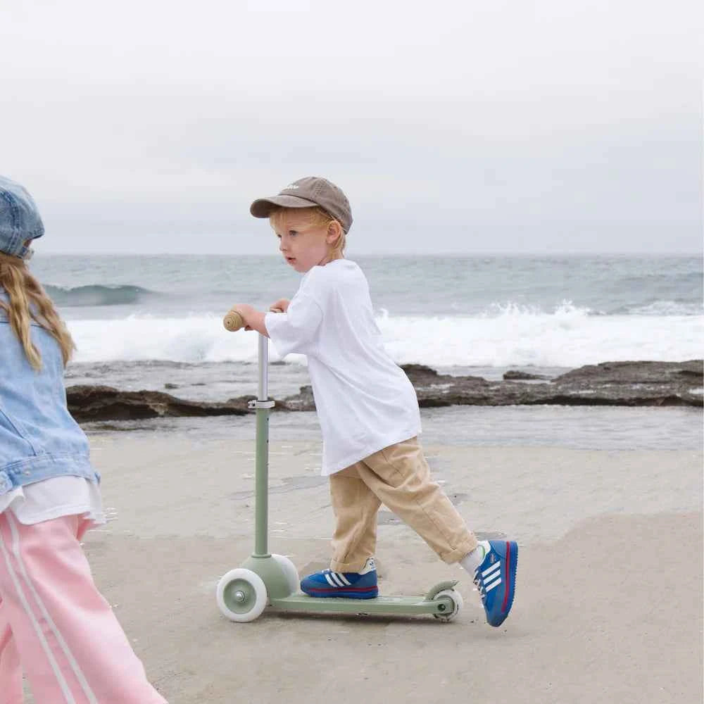 Banwood | Step Eco Scooter Olive