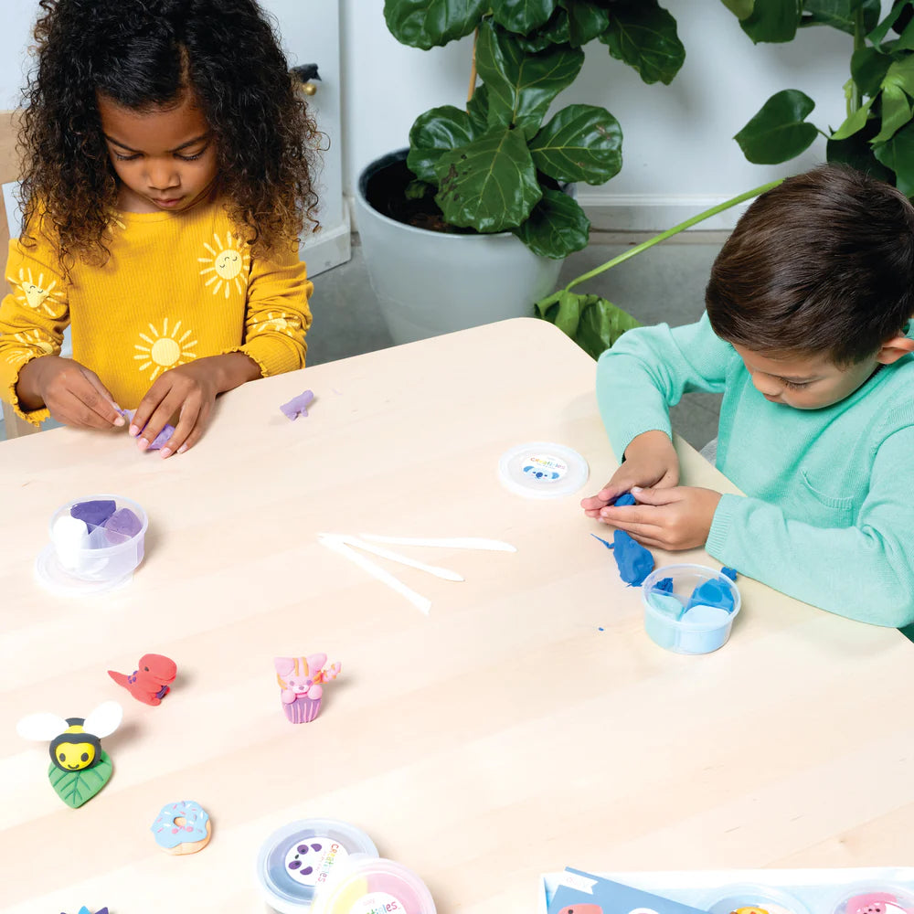 Ooly | Creatibles Deluxe Luchtdrogende Kleiset Set Van 24 Kleuren