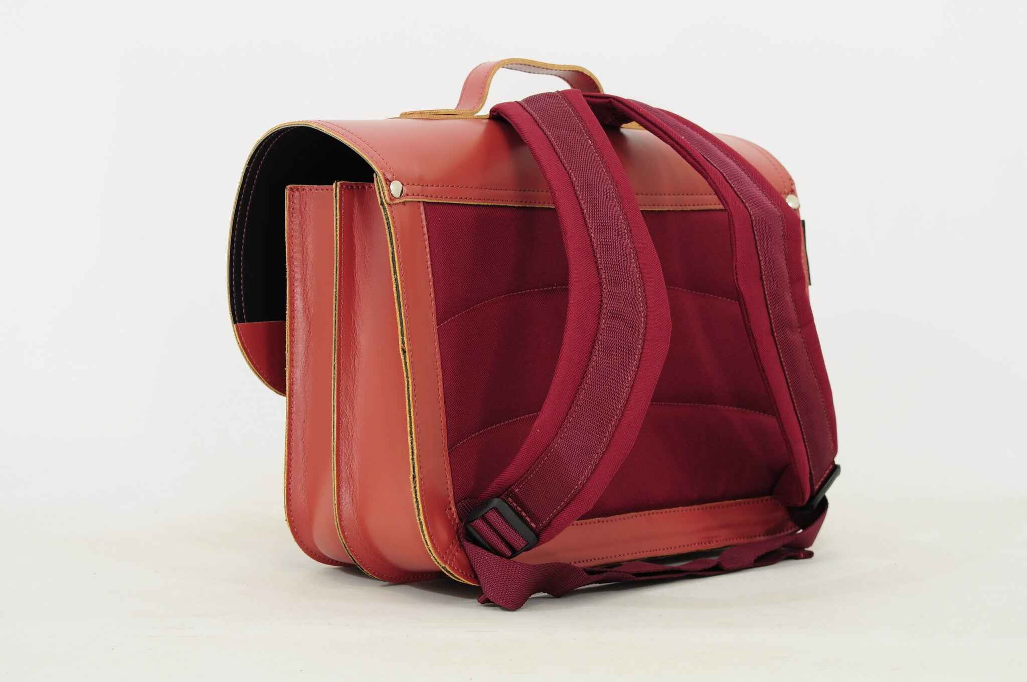 Own Stuff | Lederen Boekentas Met 2 Magneetsloten LakÃ© Terra Rose
