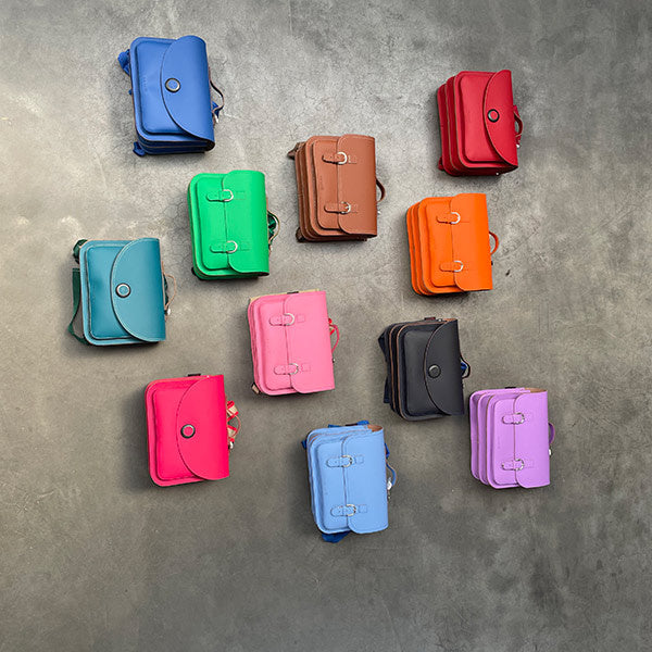 Own Stuff  | Lederen boekentas Fuchsia Vlinder Magnetisch
