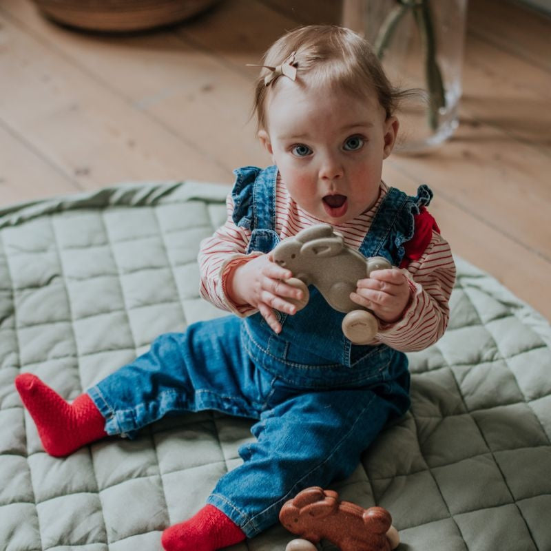 Plan Toys konijntje - Bruin