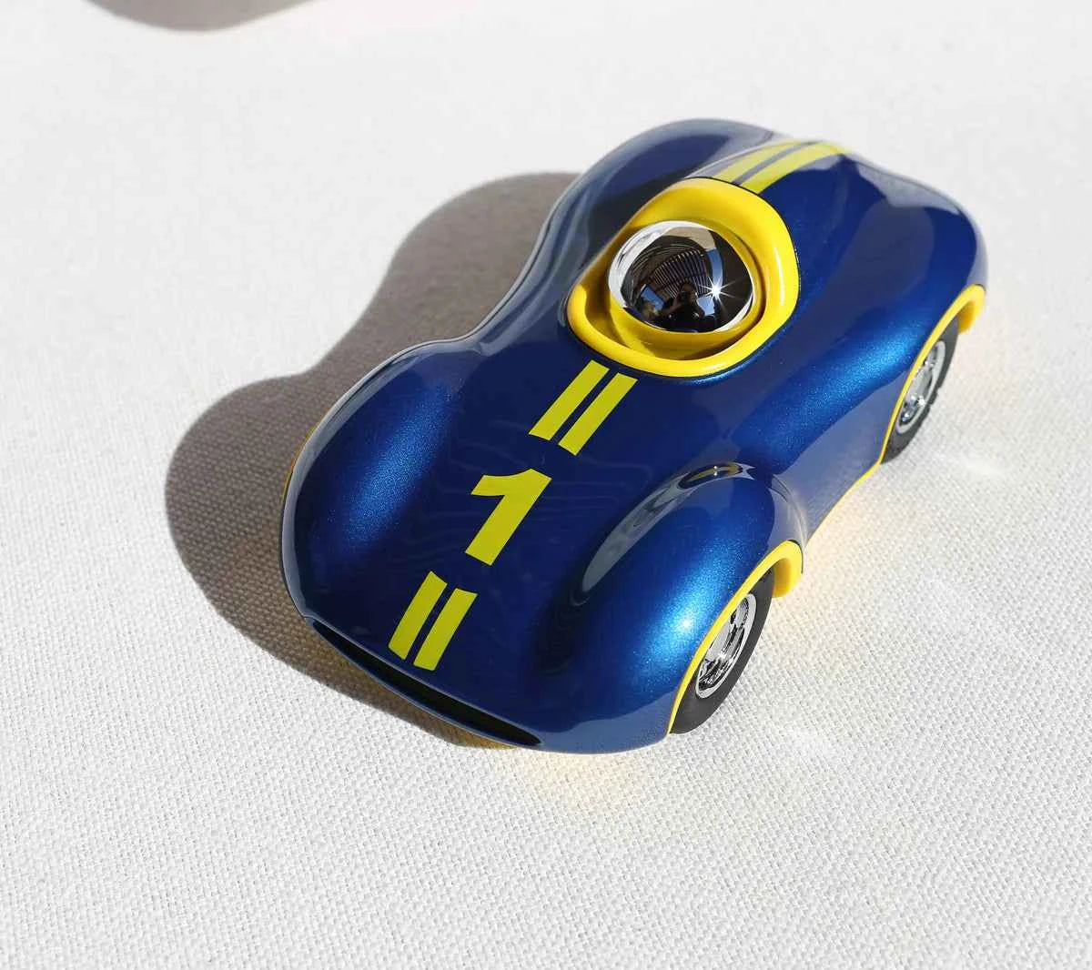 Playforever | Speedy Le Mans Boy Auto