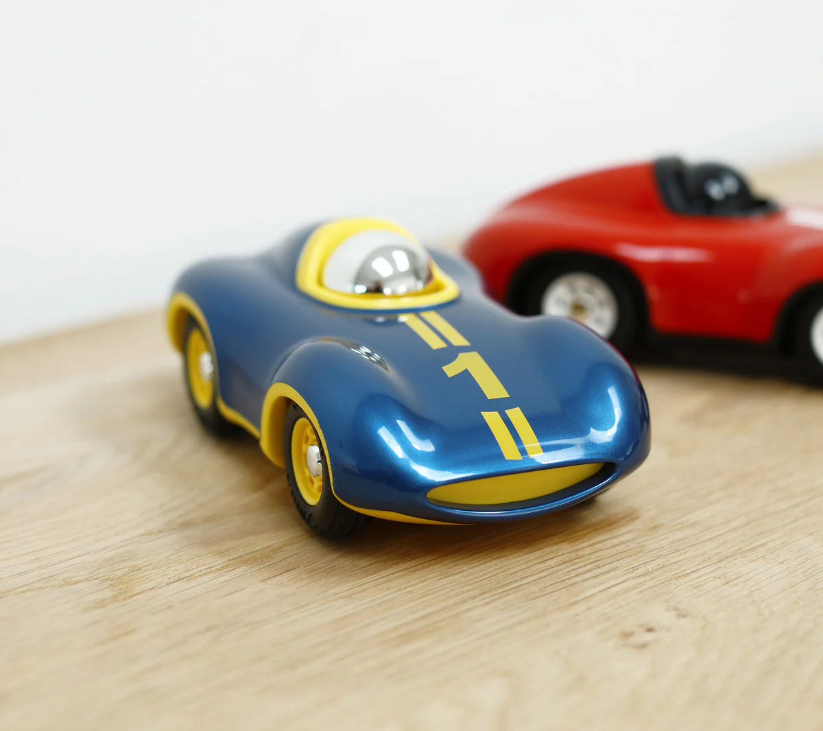 Playforever | Speedy Le Mans Boy Auto