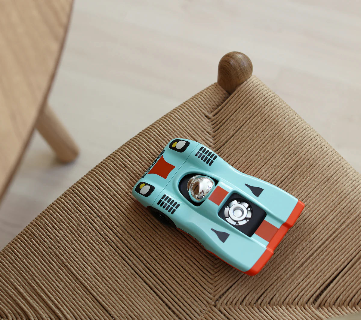 Playforever | Zemonsta Klaus Auto