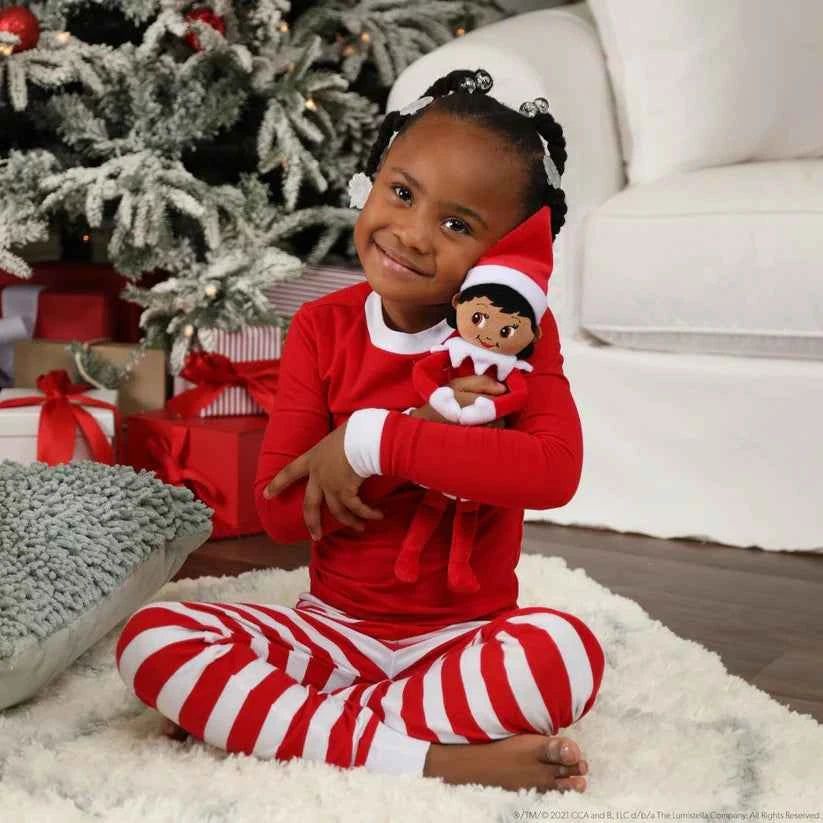 The Elf On The Shelf | Snuggler Girl with Blue Eyes 30cm