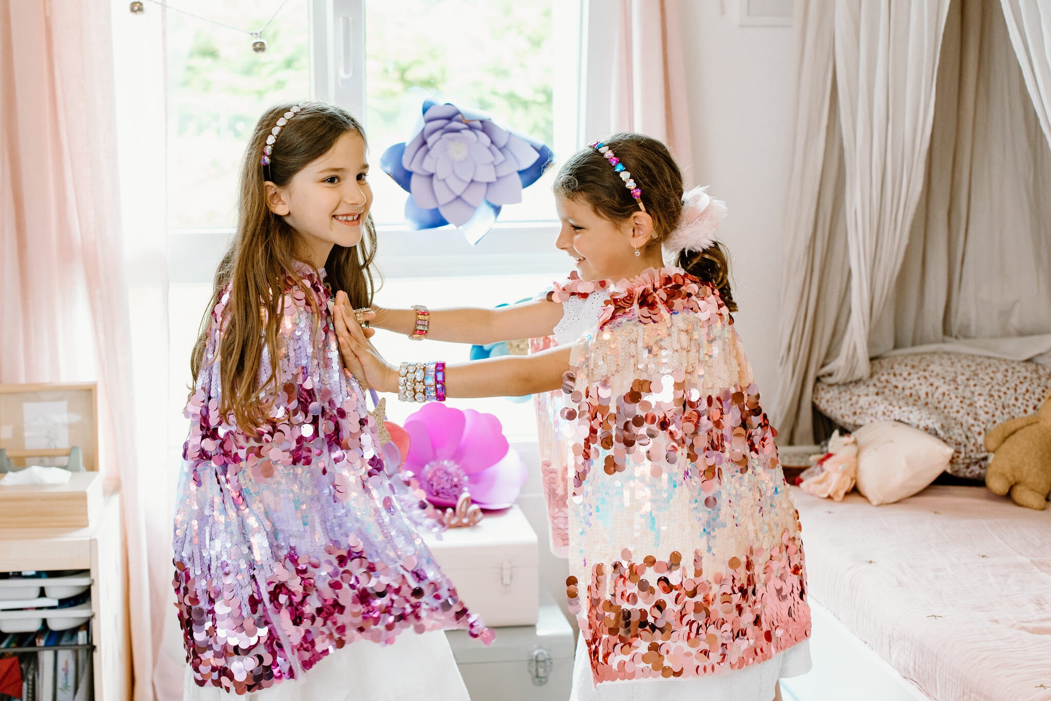 Great Pretenders | De 5 th Avenue Paarse Pailette Cape 4 - 6 Y