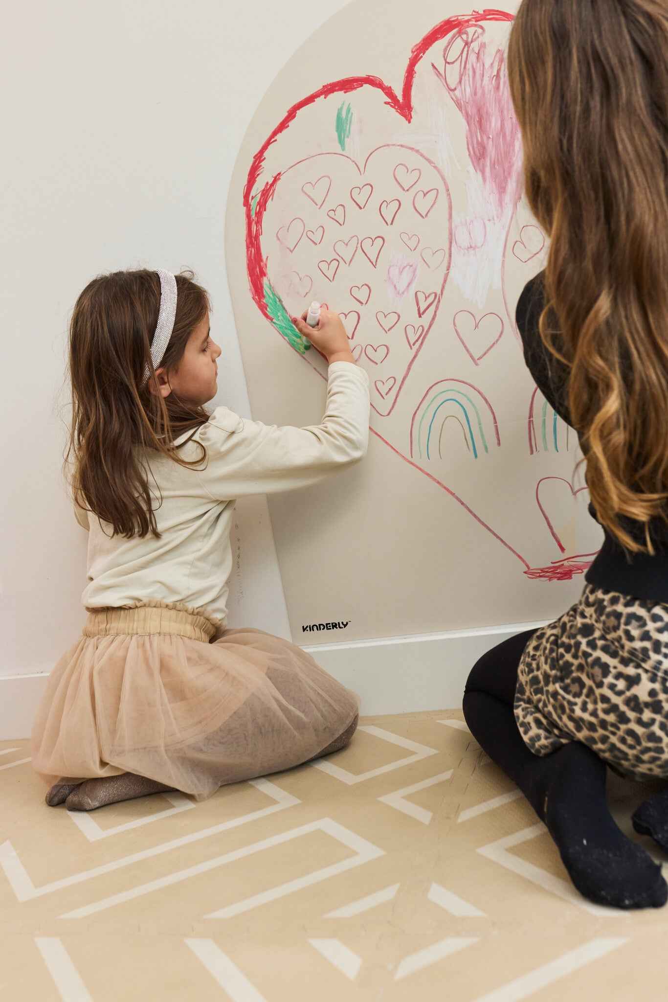Kinderly | Verwijderbaar Magnetisch Behang Sand