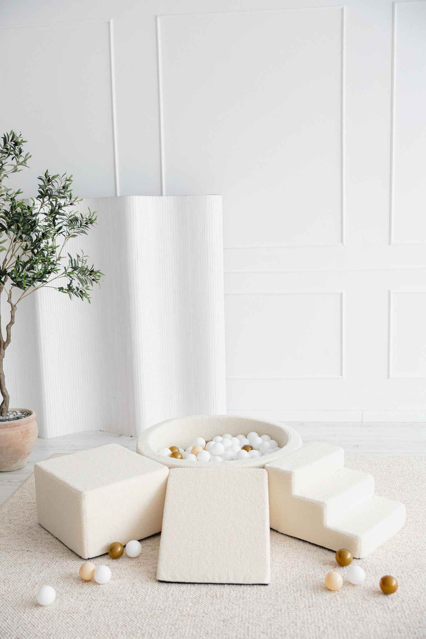 Moje | 3 Elements + Ball Pit - Bouclé Cream 90x30 cm + 200 Balls