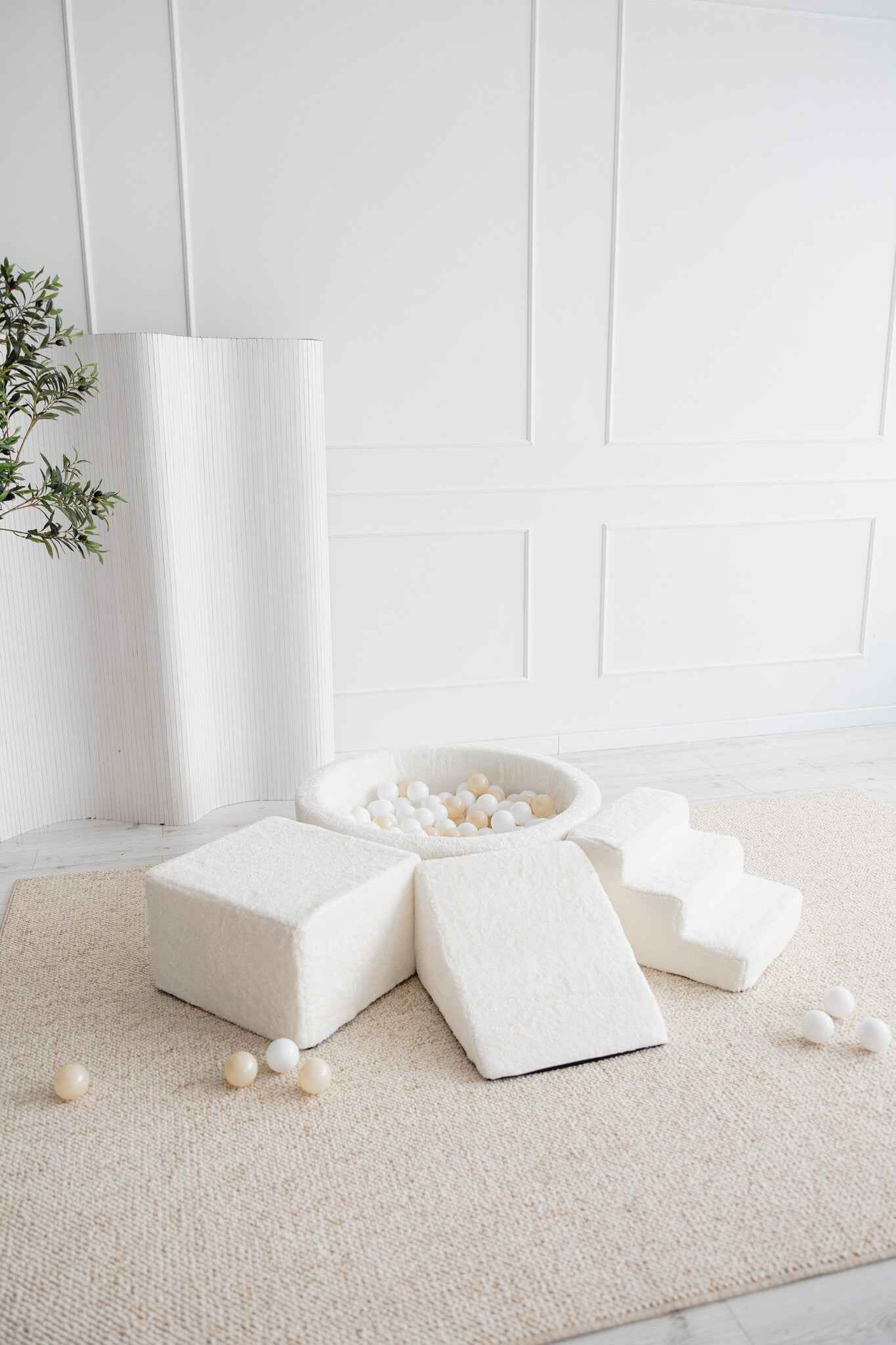 Moje | 3 Elements + Ball Pit - Teddy White 90x30 cm + 200 Balls