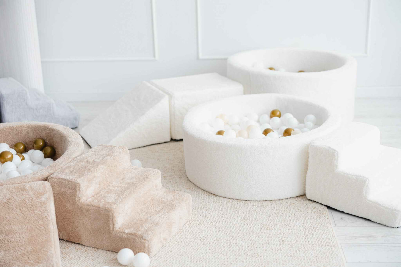 Moje | 3 Elements + Ball Pit - Teddy White 90x30 cm + 200 Balls
