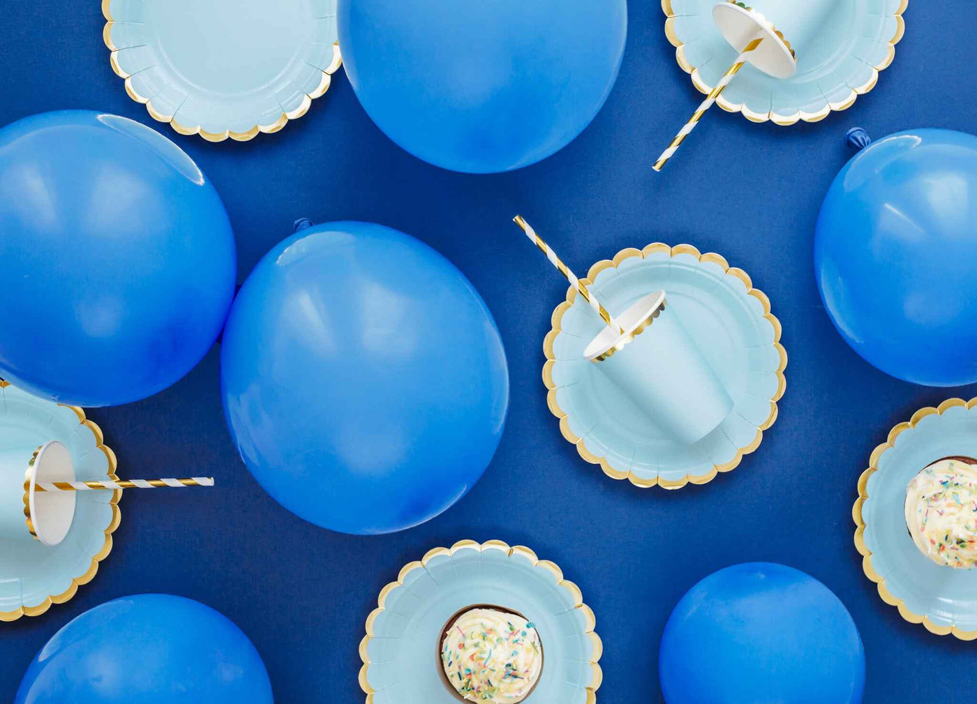 Party Deco Plates - Light Blue