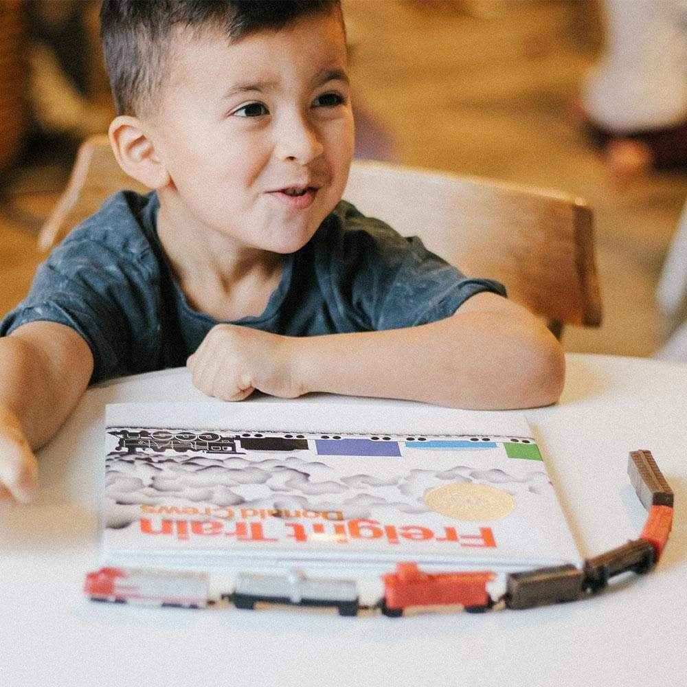 Safari Ltd. | Toy Train Figures